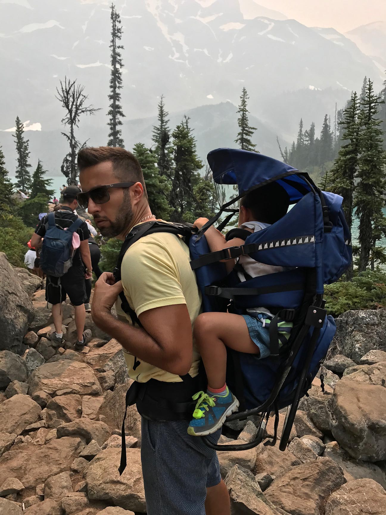 hiking joffre lakes